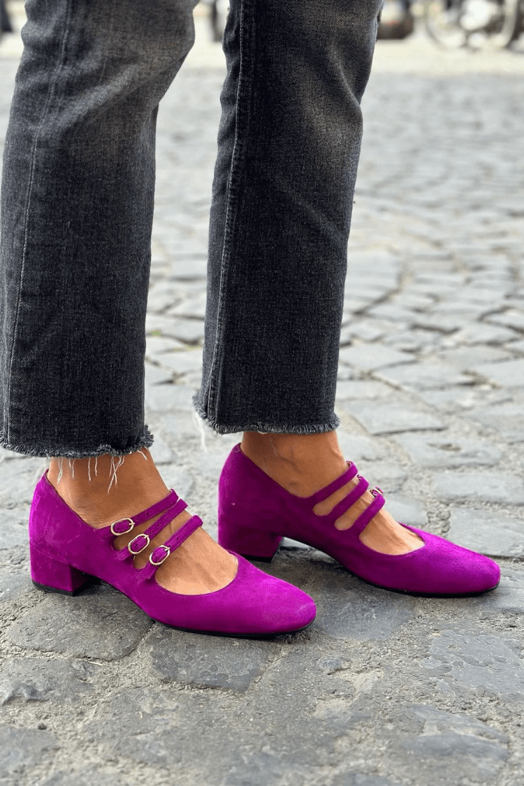 Jolien | Heels with Belts