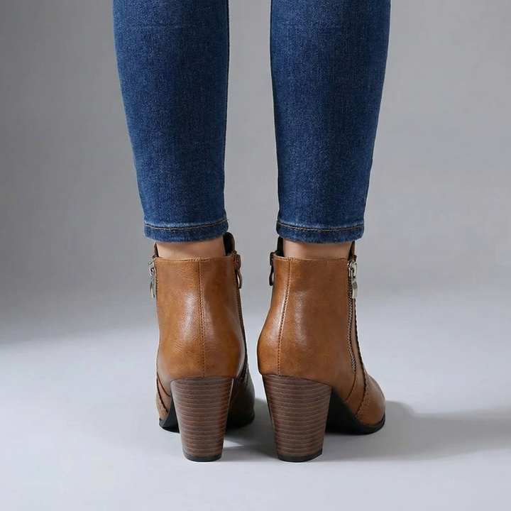 Caroline | Elegant Heeled Boots