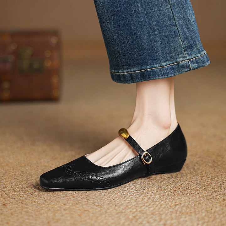 Lila | Elegant Classic Flat Shoe