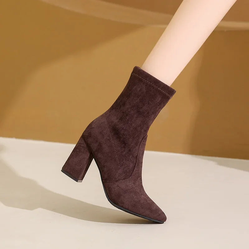 Victoria | Elegant Block Heel Boots